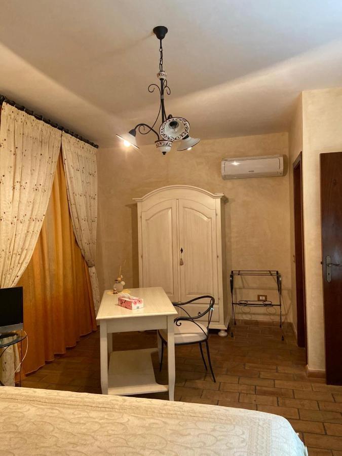 B&B L'Antica Balbia Altomonte Εξωτερικό φωτογραφία